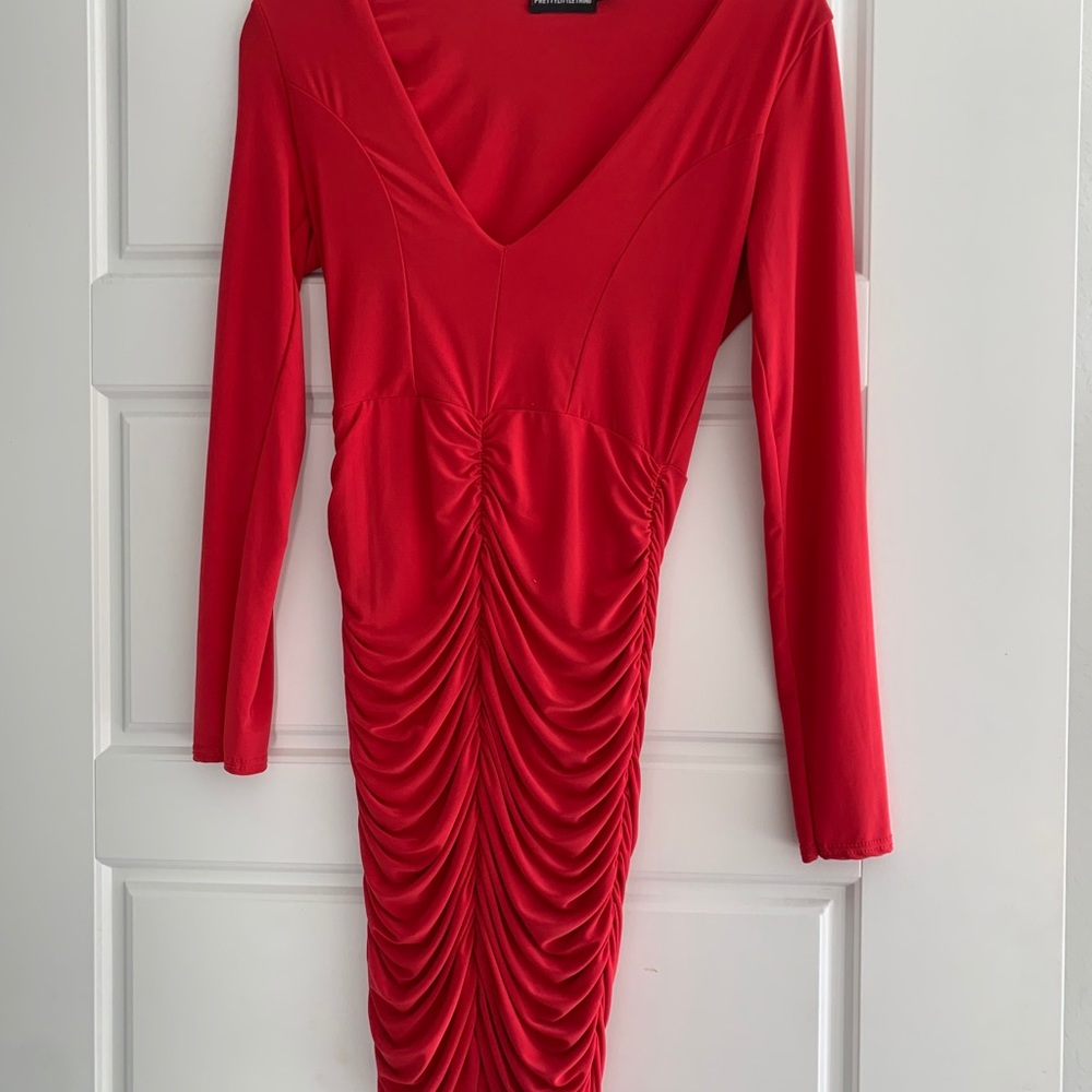 Pretty Little Thing Red Long Sleeve Body con